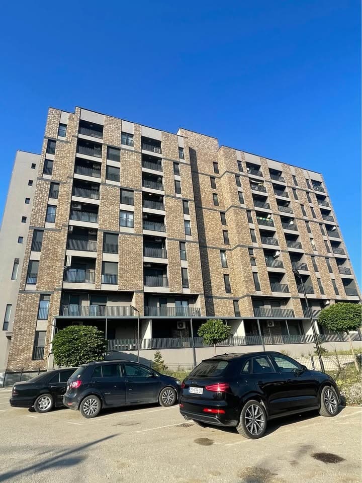 🏡✨ BANESË MODERNE ME QIRA – VETËRNIK