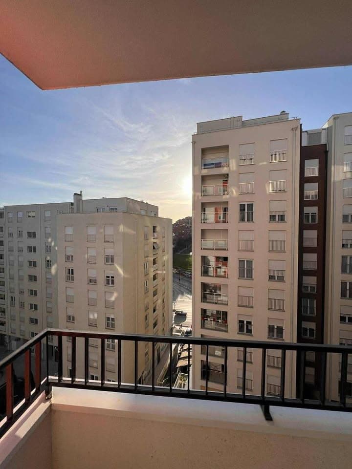 🏡 Banesë me Qira në Prishtinë – Rruga Venet Bajrami, prapa Rrugës B (te Marketi Vipros)
