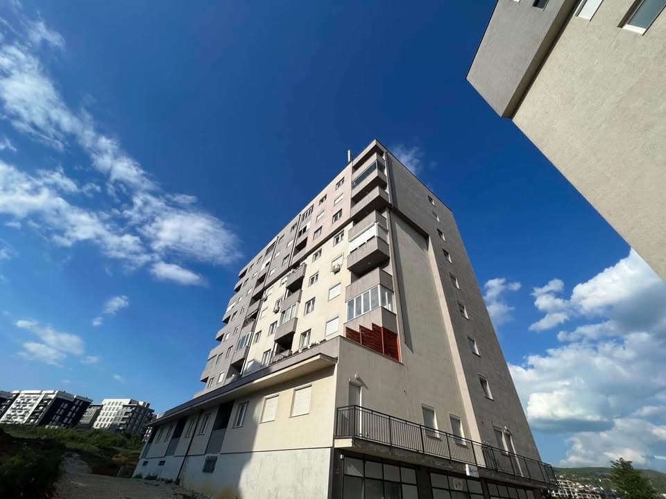 🏡 Banesë Moderne me Qira në Prishtinë – Rruga C (Shaqir Igrishta)